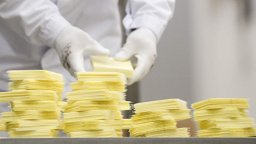 The doctor spoke about the harmful ingredients of processed cheese